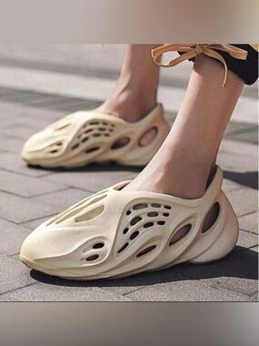 Beige Foam Slide Sandals Breathable Lightweight Comfort Clogs woman Casual Shoes